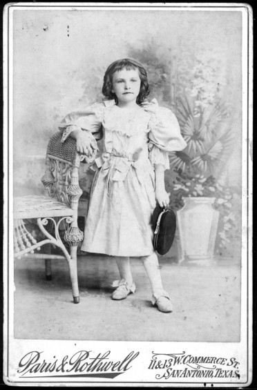Cabinet card, Eliza Jones.